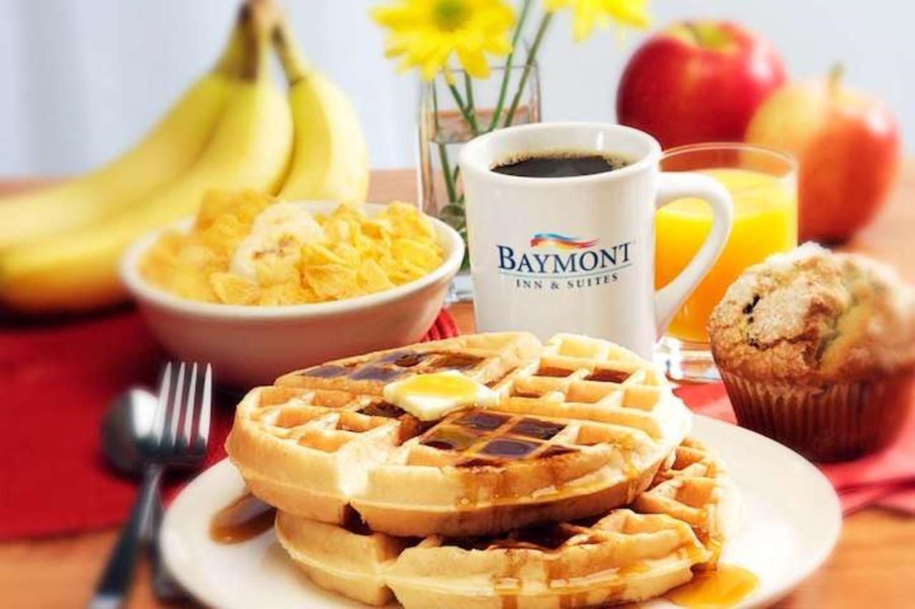 Baymont By Wyndham Columbia Maury Hotel Екстериор снимка
